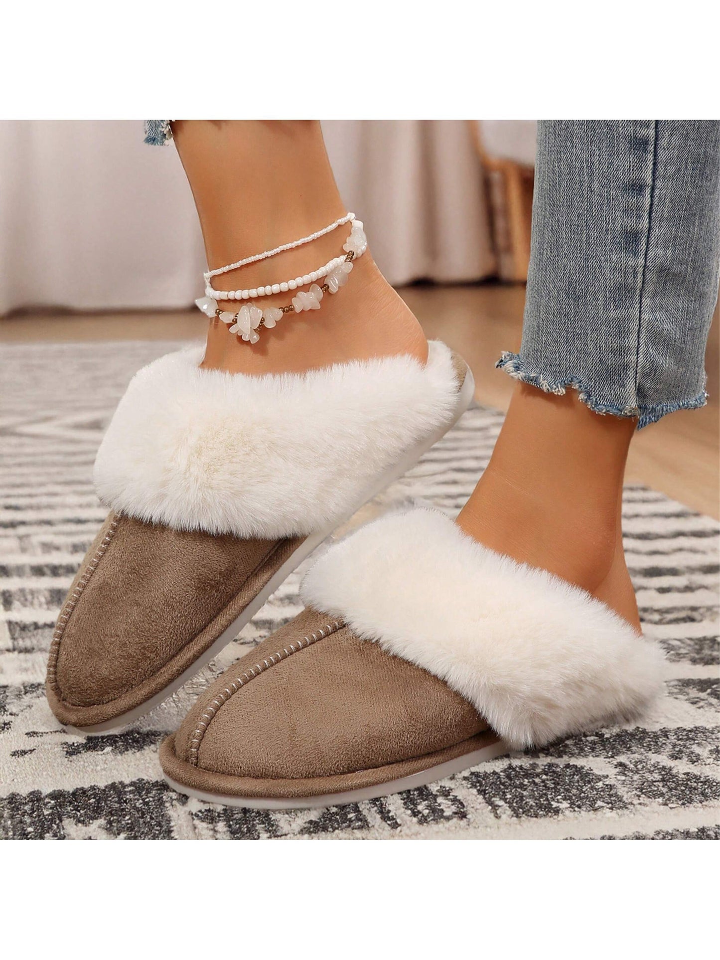 Cozy Women's Slip-On Moccasins With Non-Slip Platform - Ideal For Winter Home Comfort In Soft Plush Fleece Warm House Slippers Women Shoes