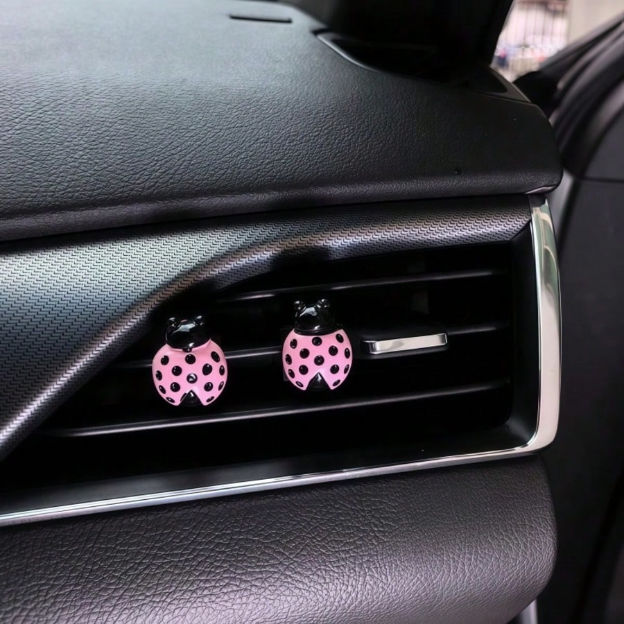 Creative 3D Ladybug Air Vent Clip, Cute Car Interior Decor, Firmly Installed, Fresh And Adorable Style, Enhances Cozy Atmosphere