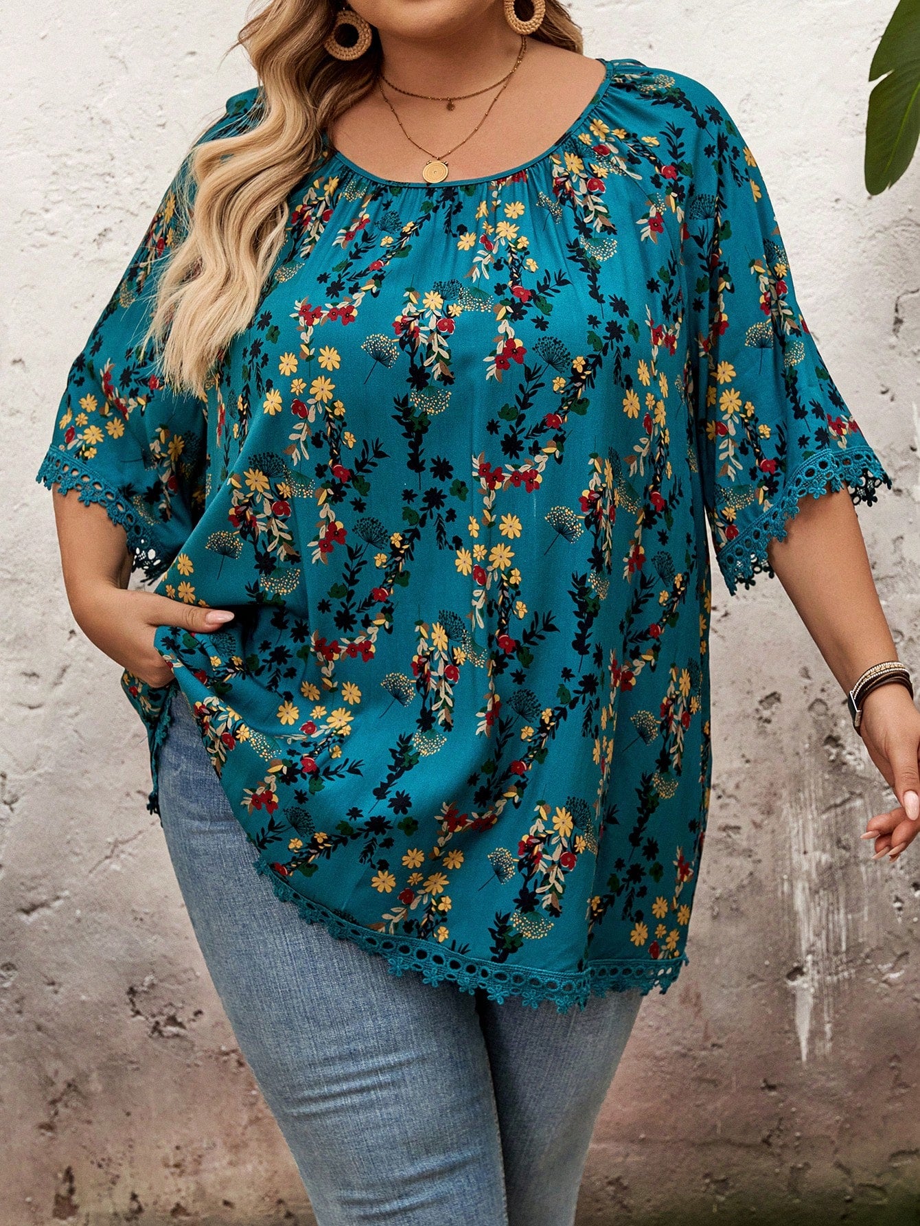 CURVE+ Plus Size Women Teal Ditsy Floral Round Neck Raglan Sleeve Loose Blouse,Summer,Boho Business Casual,Vacation,Holiday,Curve Plus Beach Essentials