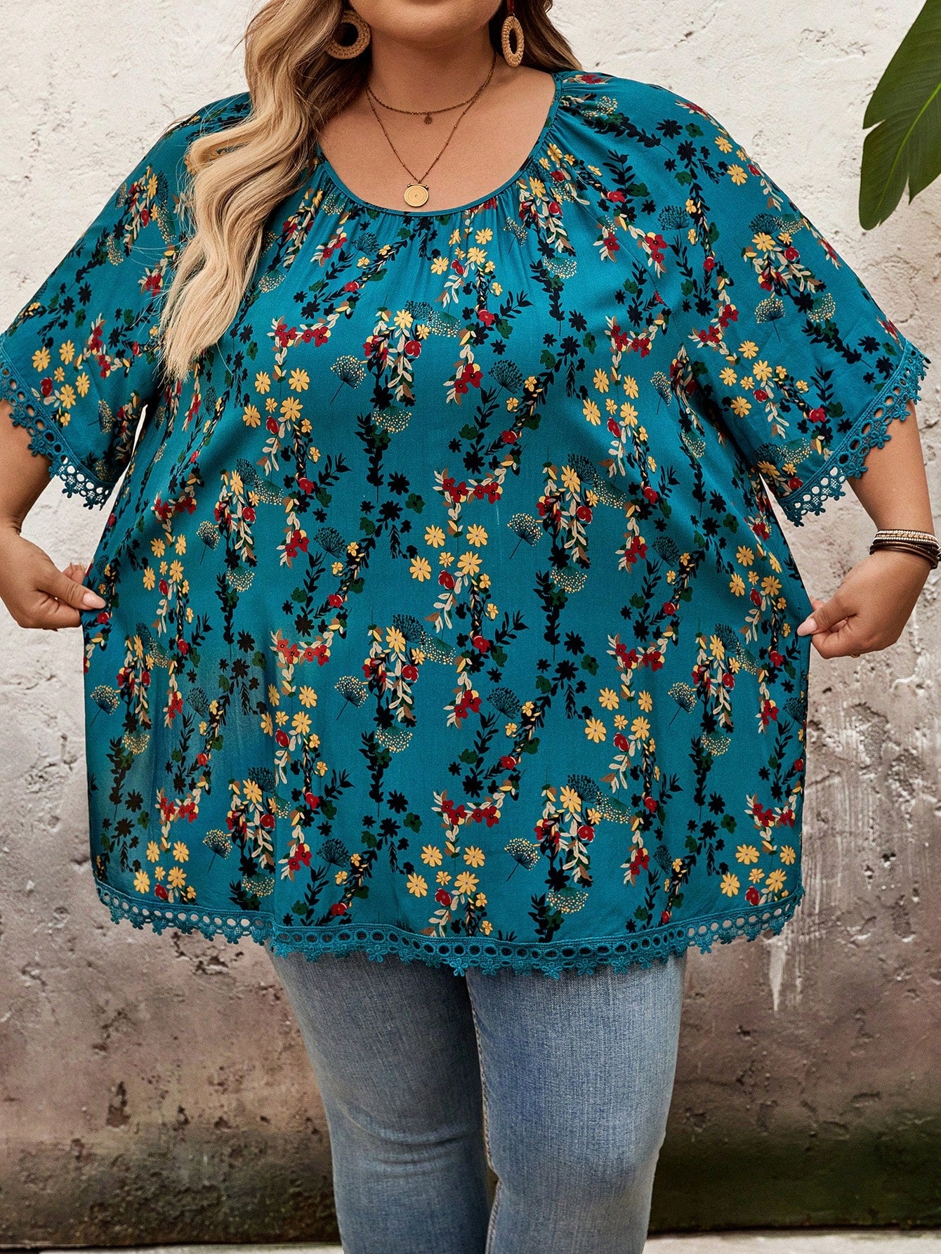 CURVE+ Plus Size Women Teal Ditsy Floral Round Neck Raglan Sleeve Loose Blouse,Summer,Boho Business Casual,Vacation,Holiday,Curve Plus Beach Essentials