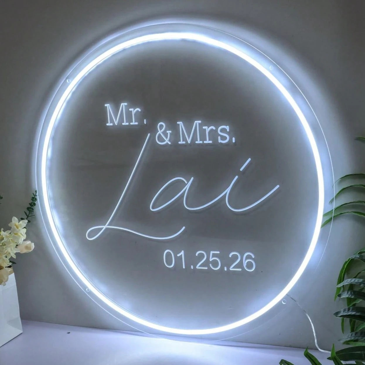 Custom Neon Sign, 3D Carved Art Sign| Mini Neon Sign| USB LED Sign| Round Custom Neon Sign| Room Wall Decor| Wedding, Christmas, Birthday Gift Sign,Urban Gala,Fashion Decor,Forever Love, Aesth