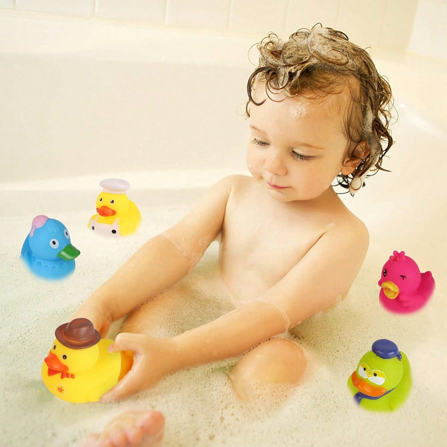 Cute Cartoon Duck, Summer Beach Toy, Bath Tub & Pool Play, Beach Decor, Creative Gift For Birthday, Holiday Party, Suitable For Multiple Occasions