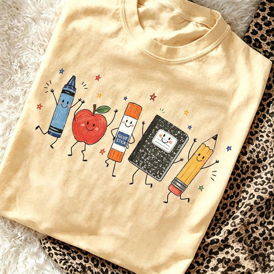Cute Cartoon School Supplies Graphic Tee Preppy Teacher Student T-Shirt Kindergarten Back To School Top Smiling Apple Crayon Pencil Graphic Clothes