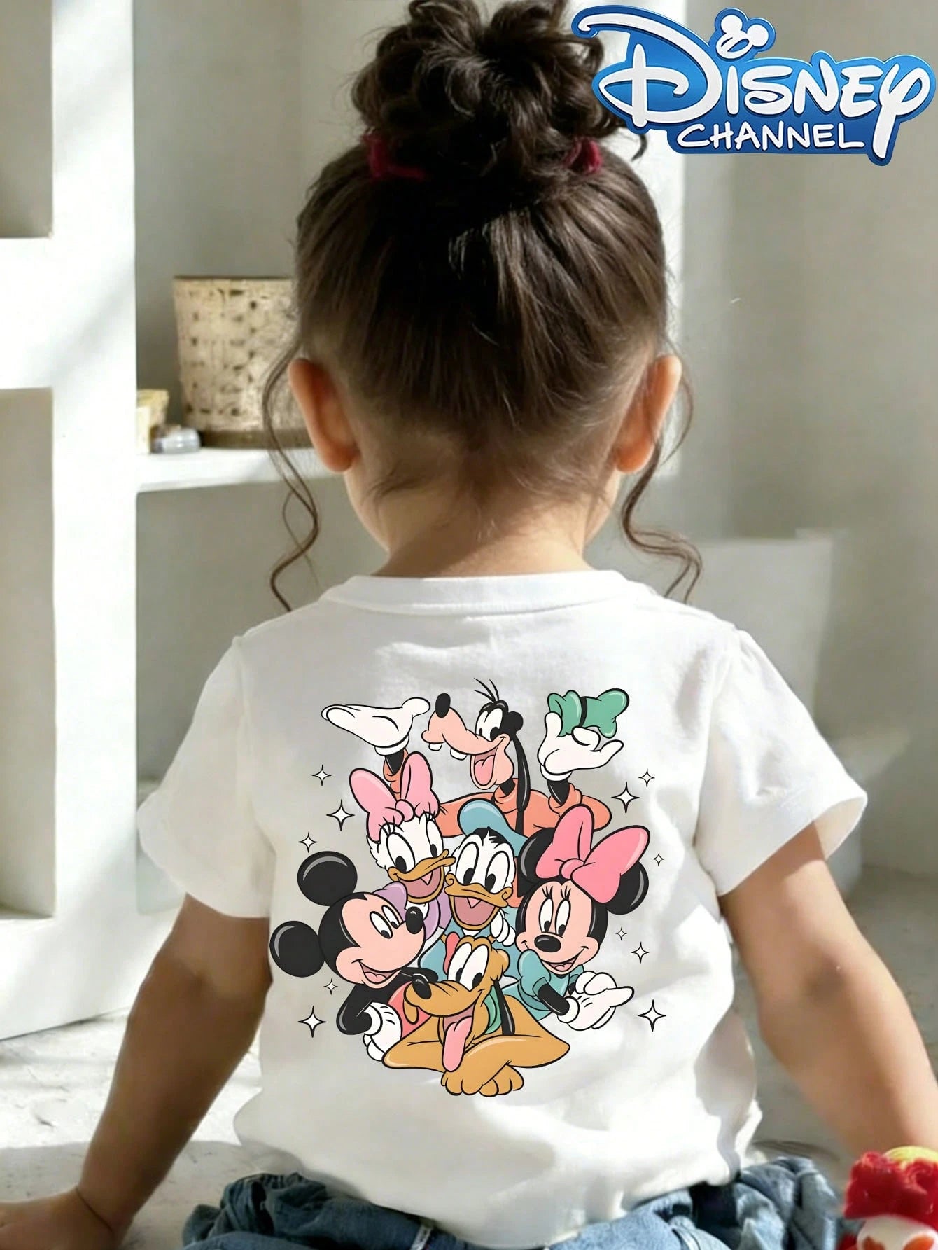 Disney-Licensed Casual And Simple Crew Neck Short-Sleeve T-Shirt Printed With Disney Characters Mickey, Minnie, Daisy, Donald Duck, Goofy, And Others, Specially Designed For Infants And Toddlers, Suit