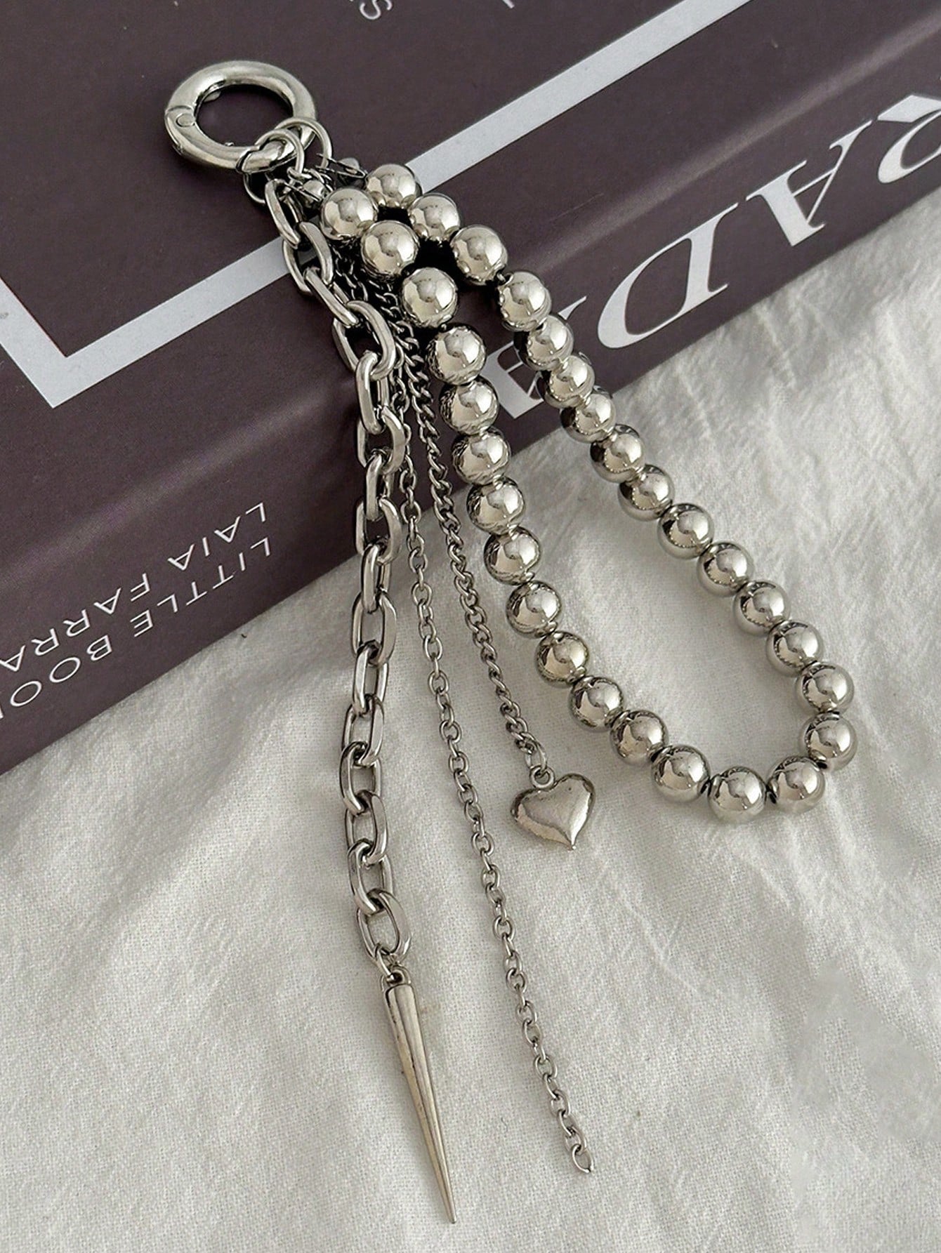 Elegant Metal Faux Pearl Beaded Keychain With Heart Tassel Decor, Jewelry Accessory, Personalized Gift, Funny Gift, Gift For Boyfriend, Phone Charm