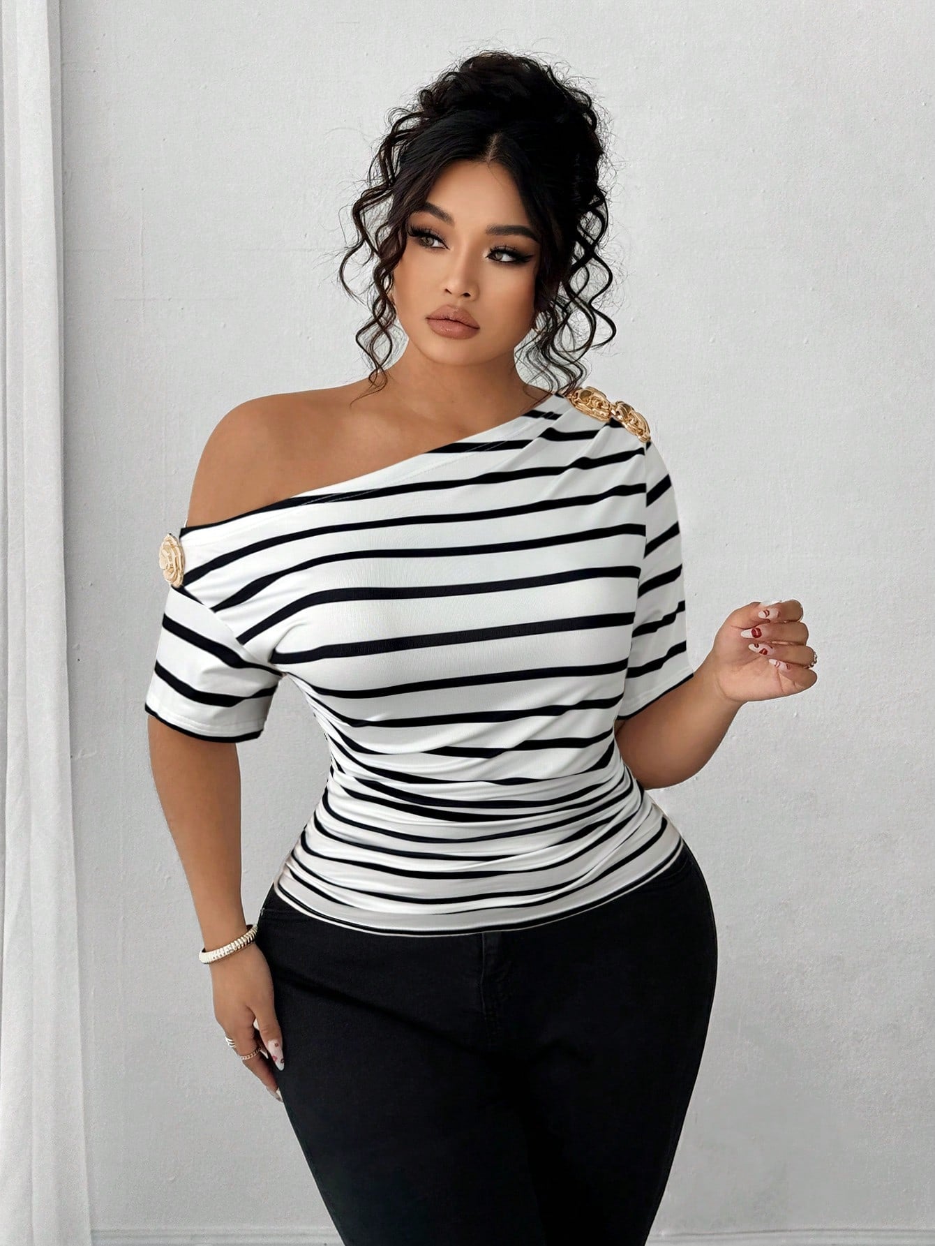 Elenzga Plus Size Women Elegant Versatile Personalized Fashion Casual Commute Cold Shoulder Top