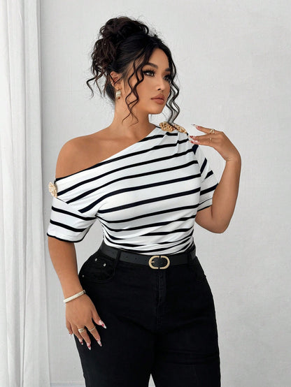 Elenzga Plus Size Women Elegant Versatile Personalized Fashion Casual Commute Cold Shoulder Top