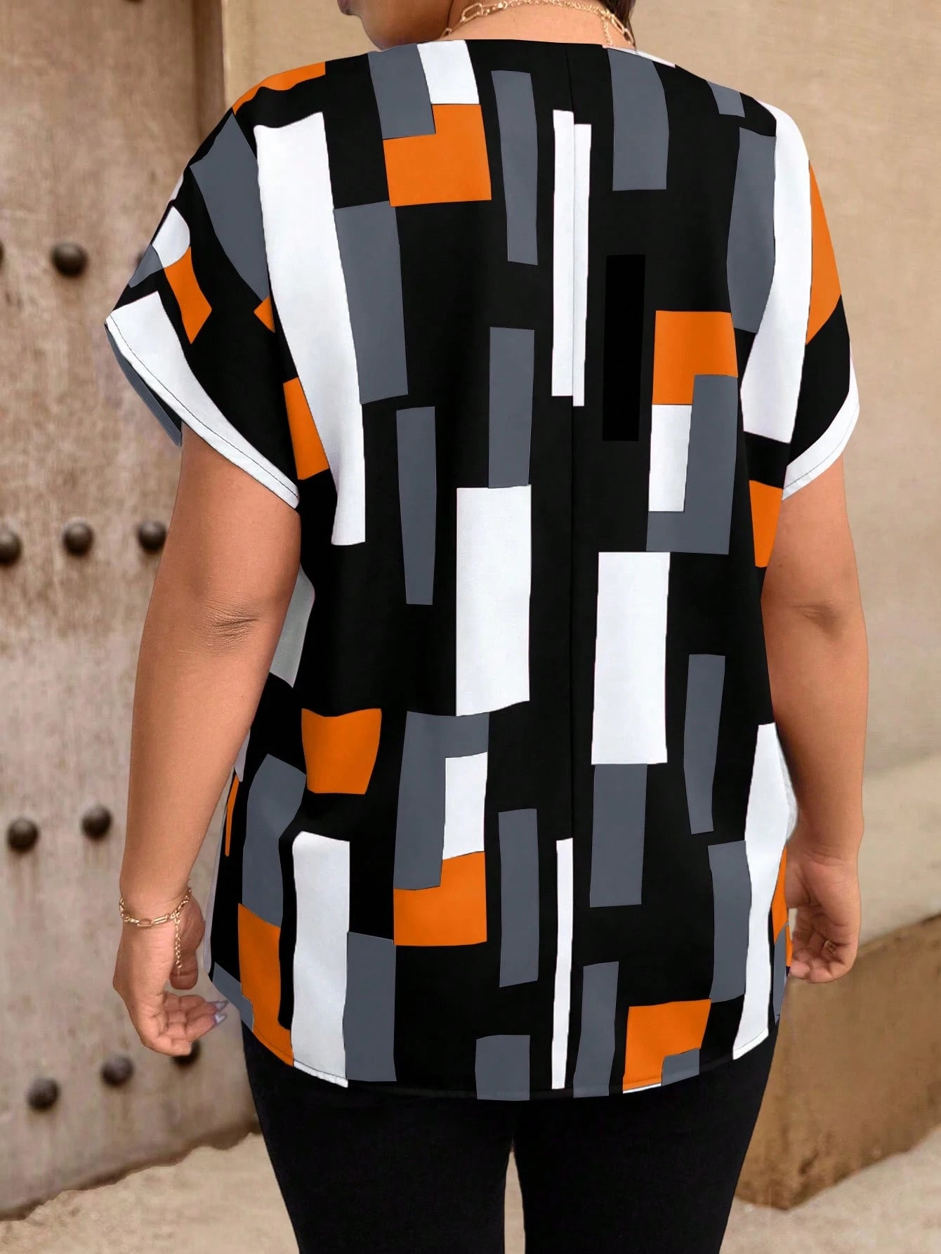 EMERY ROSE Plus Size Women's Geometric Print Short Sleeve Casual Shirt Blouse