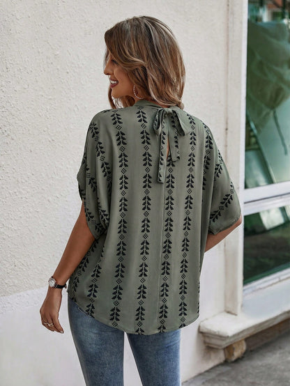 EMERY ROSE Standard Size Women's Spring/Summer Lace-Up Stand Collar Batwing Sleeve Solid Color Geometric Stripe Print Loose Casual Vacation Shirt