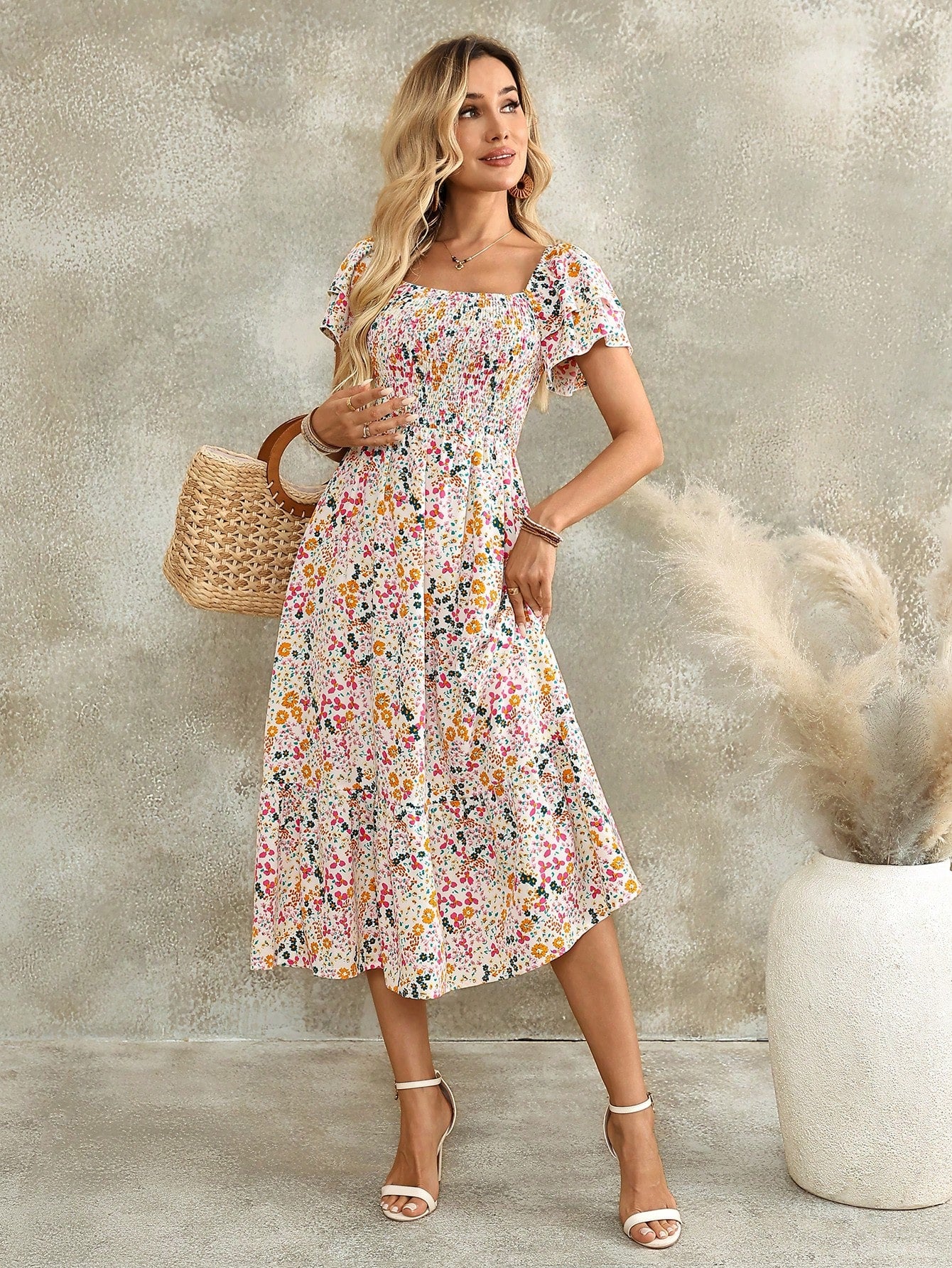 EMERY ROSE Women's Casual Bohemian Romantic Boho Vacation Ditsy Floral Midi Dress White Floral Summer Outfits Picnic