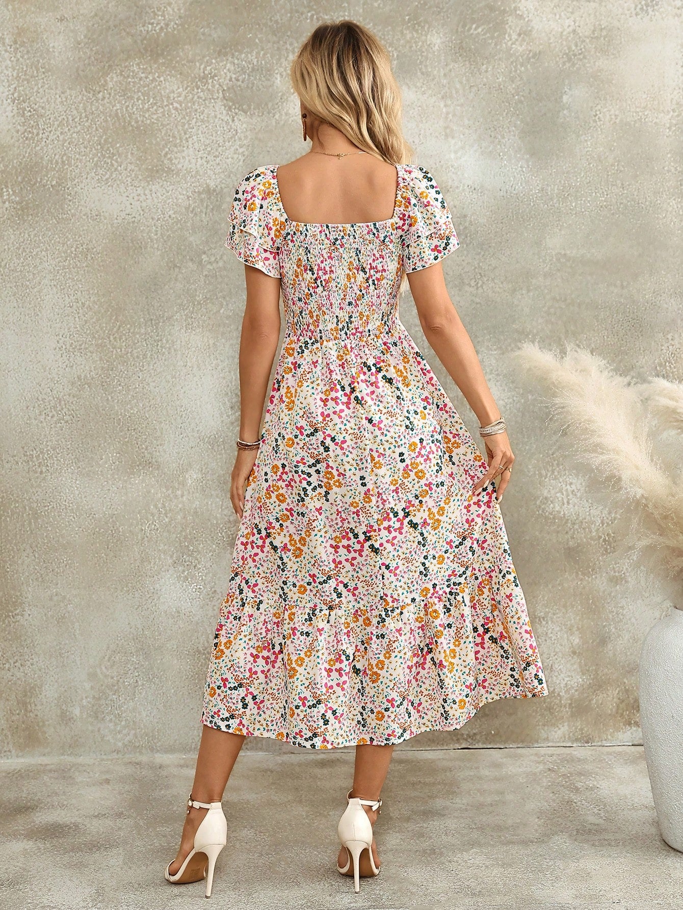 EMERY ROSE Women's Casual Bohemian Romantic Boho Vacation Ditsy Floral Midi Dress White Floral Summer Outfits Picnic