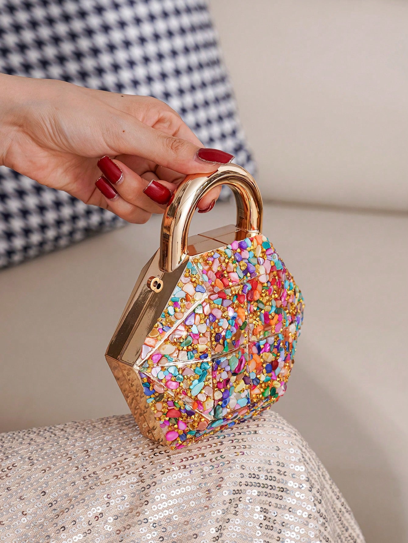 European & American Hot-Selling Creative Mini Handheld Lock-Style Evening Bag, Textured Acrylic Handheld Crossbody Box Bag, Lipstick Earphone Coin Accessory Bag, Fashion Bag For Parties And Gatherings
