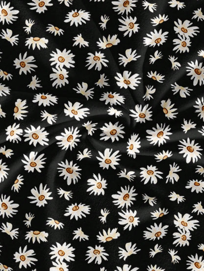 EZwear Casual Minimalist Full-Print Fitted Spaghetti Strap Maxi Dress For Summer, Daisy Print, Ditsy Floral