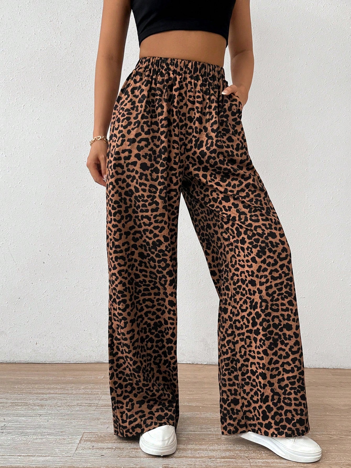 EZwear Women Elastic Waist Wide-Leg Leopard Print Loose Pants