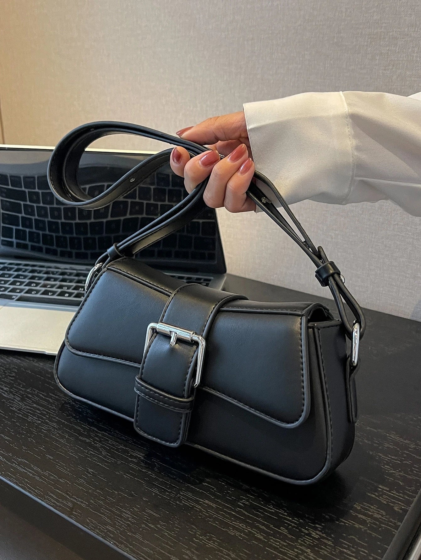 Fashionable Flap Clutch Bag