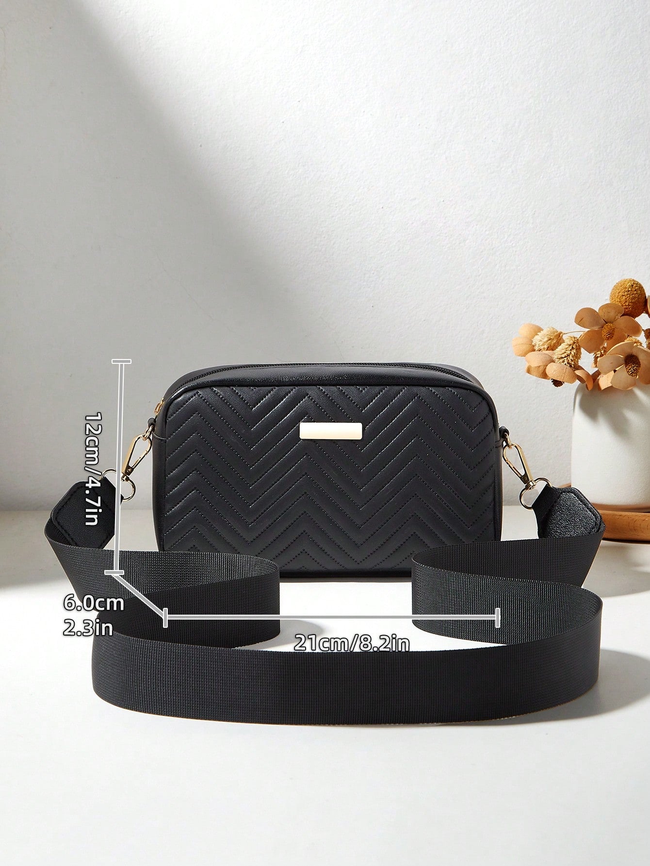 Fashionable & Minimalist Girls' Comfortable Coin Purse Crossbody Bag, Detachable Strap, Quality Feel, Exquisite Metal Decoration, Classic Design, Niche & Versatile