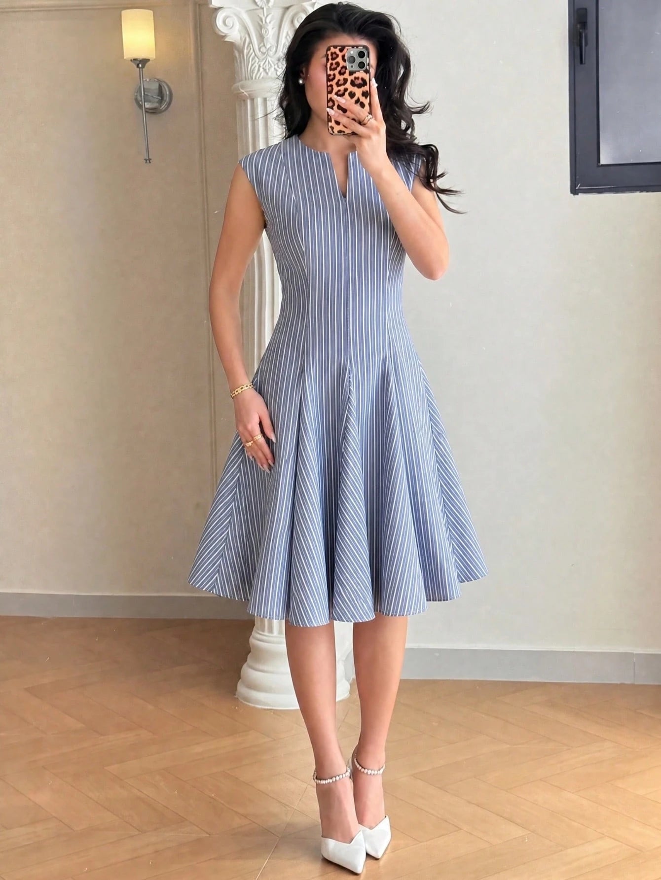 Feyla Women's Striped Cutout V-Neck Cap Sleeve Elegant Short Dress