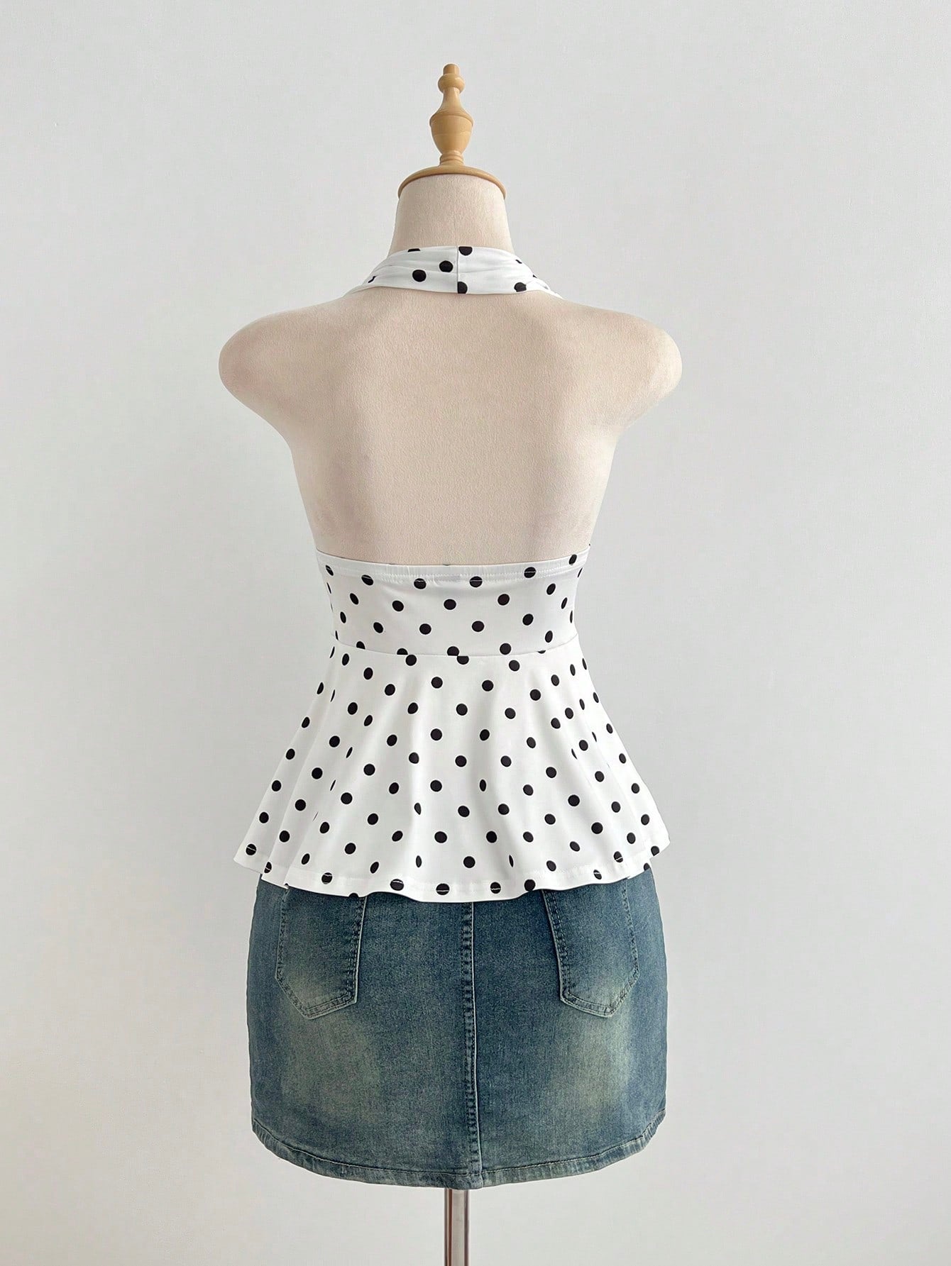Flirla Women's Minimalist Polka Dot Metal Decor Halter Neck Tank Top, Summer
