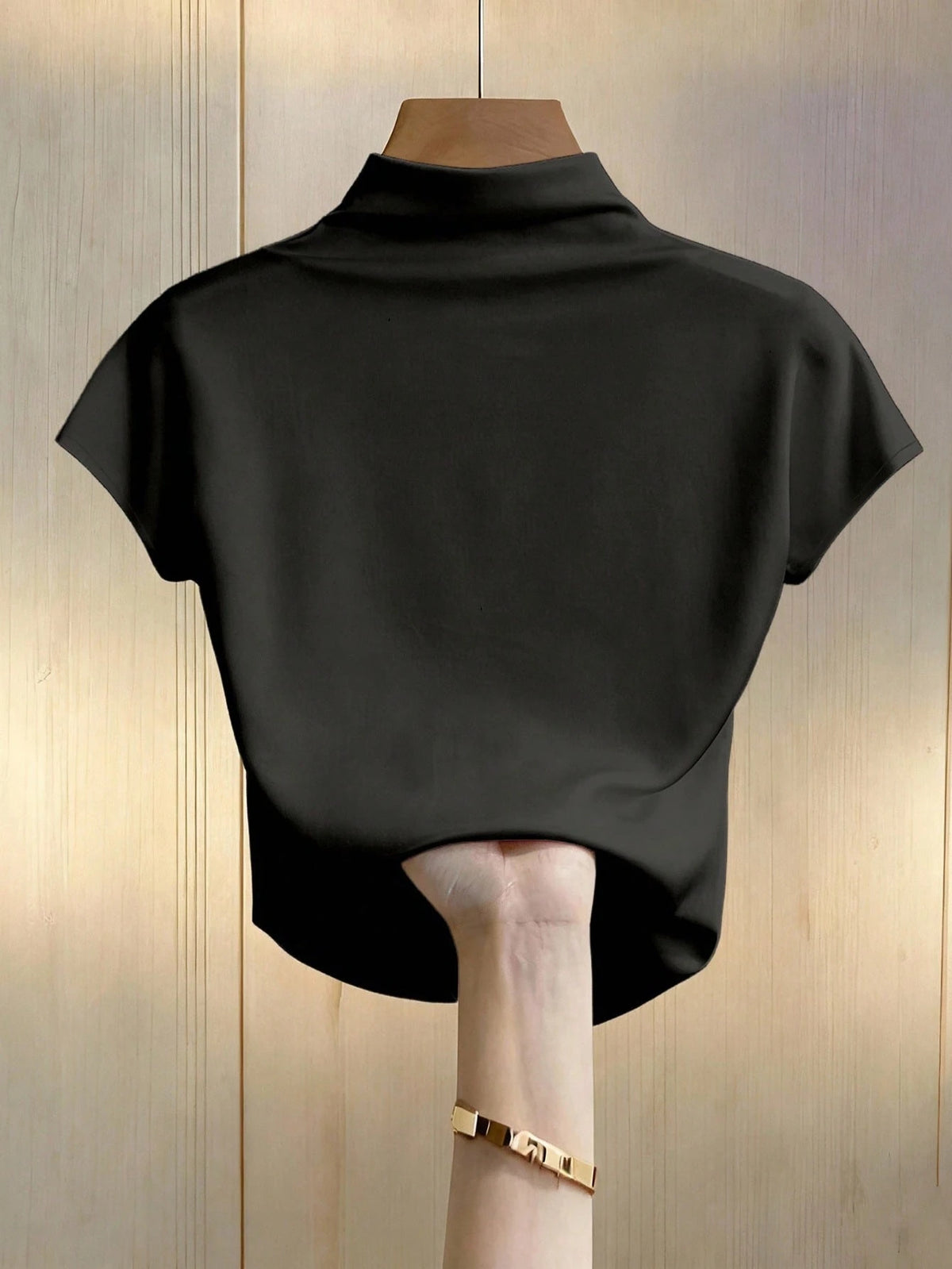Franclia Casual Versatile Solid Color Pleated Fitted Short Sleeve White T-Shirt For Women