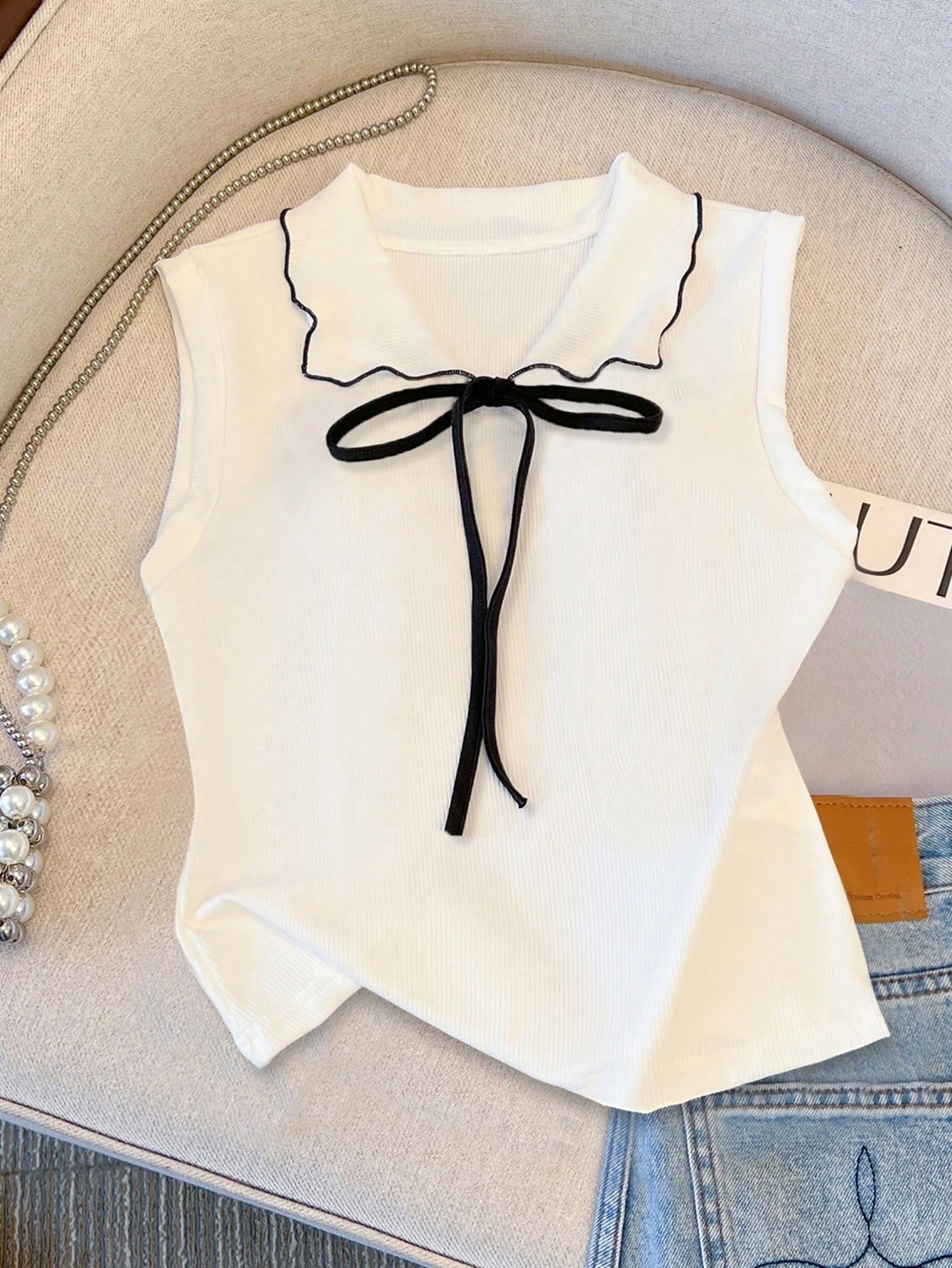 Franclia Spring/Summer Minimalist Cute Navy Blue And White Sleeveless Collared Top, Contrast Color Tie Bow Decor, Loose Short Length Women's Vest
