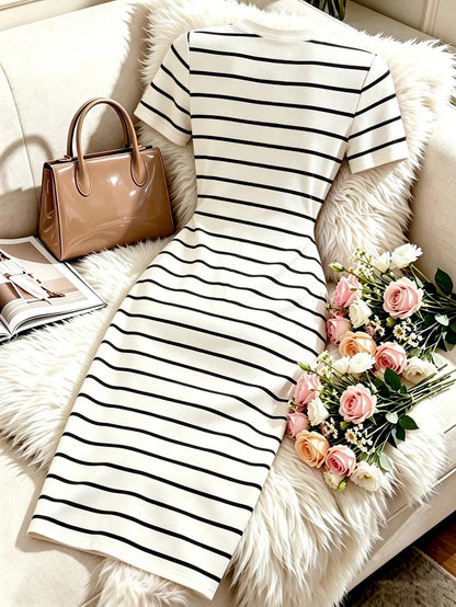 Franclia Women's New Black & White Striped Round Neck Short Sleeve Bodycon Waist-Cinched Slimming Mid-Length Knit Dress