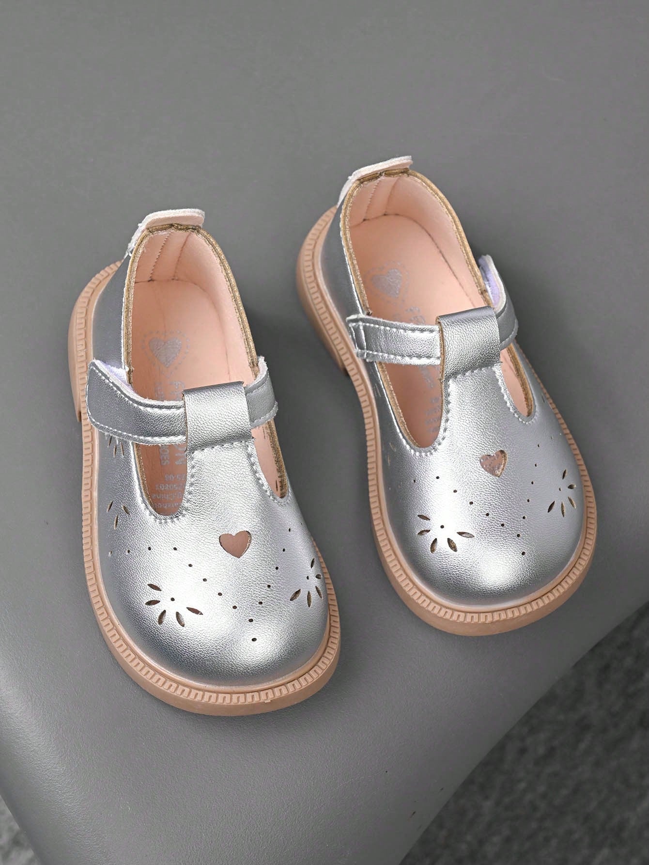 Girls' Loafer T-Strap Shoes 2025 Spring/Autumn New Style Little Girls Baby Children Princess Shoes Soft Sole Anti-Slip Breathable Shoes Mary Jane Shoes