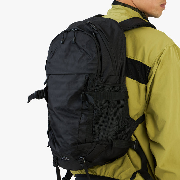 Gramicci Day Pack 25L / Black