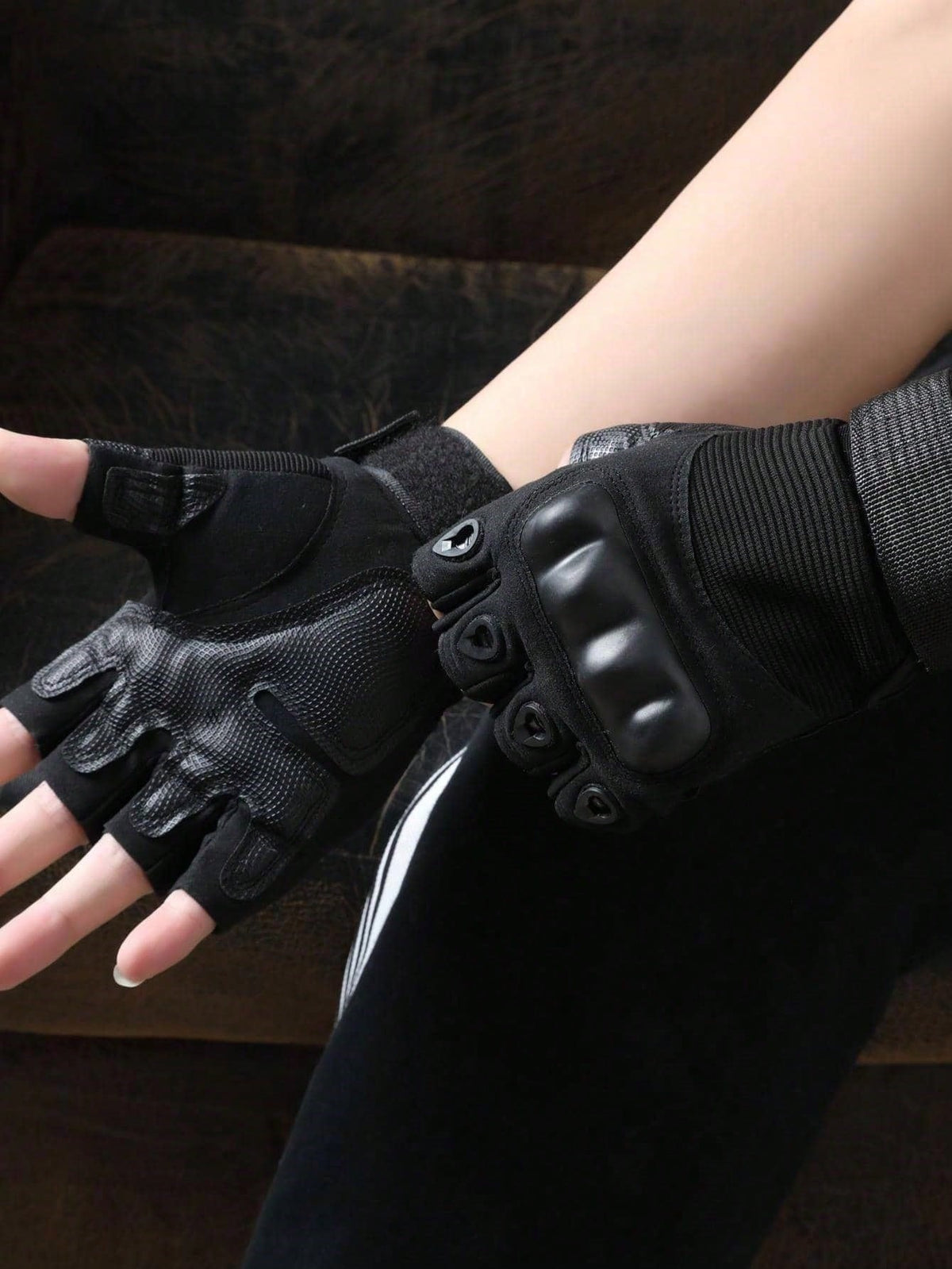 Half-Finger Shell Motorcycle Riding Gloves, Anti-Slip Breathable Protective Outdoor Sports Gloves, Suitable For Cycling, Driving, Climbing, Fitness
