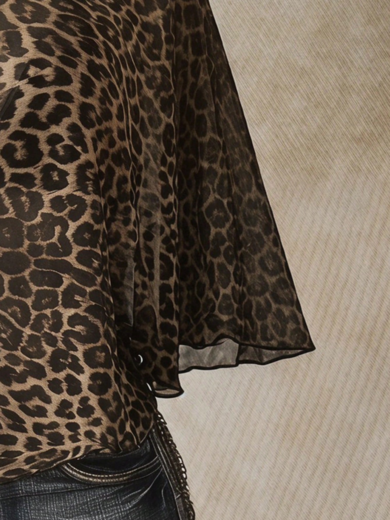 ICON Leopard Print Plus Size Women's Asymmetric Neck Batwing Sleeve Loose Top