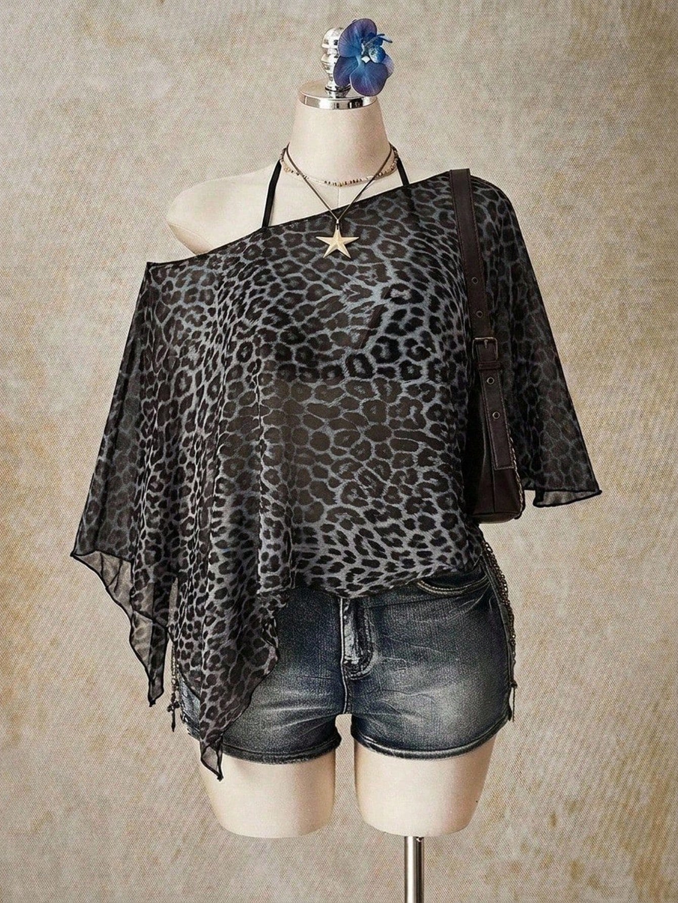 ICON Leopard Print Plus Size Women's Asymmetric Neck Batwing Sleeve Loose Top