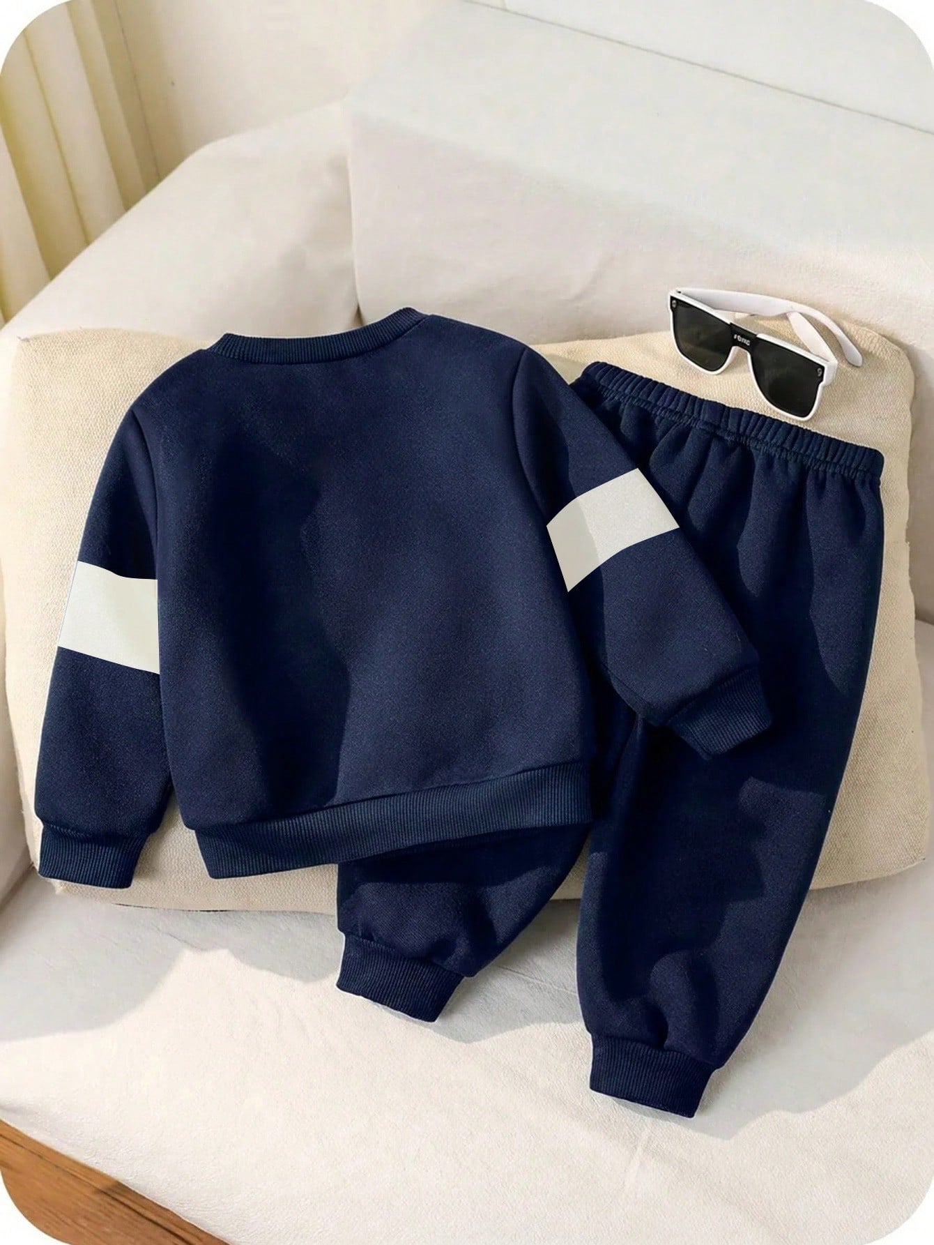 Infant Toddler Round Neck Casual Comfortable Set, Classic Vintage Striped Pattern Print, Retro Color Block Patchwork Pattern Print, Exquisite Small Logo Pattern Print, Suitable For Autumn/Winter