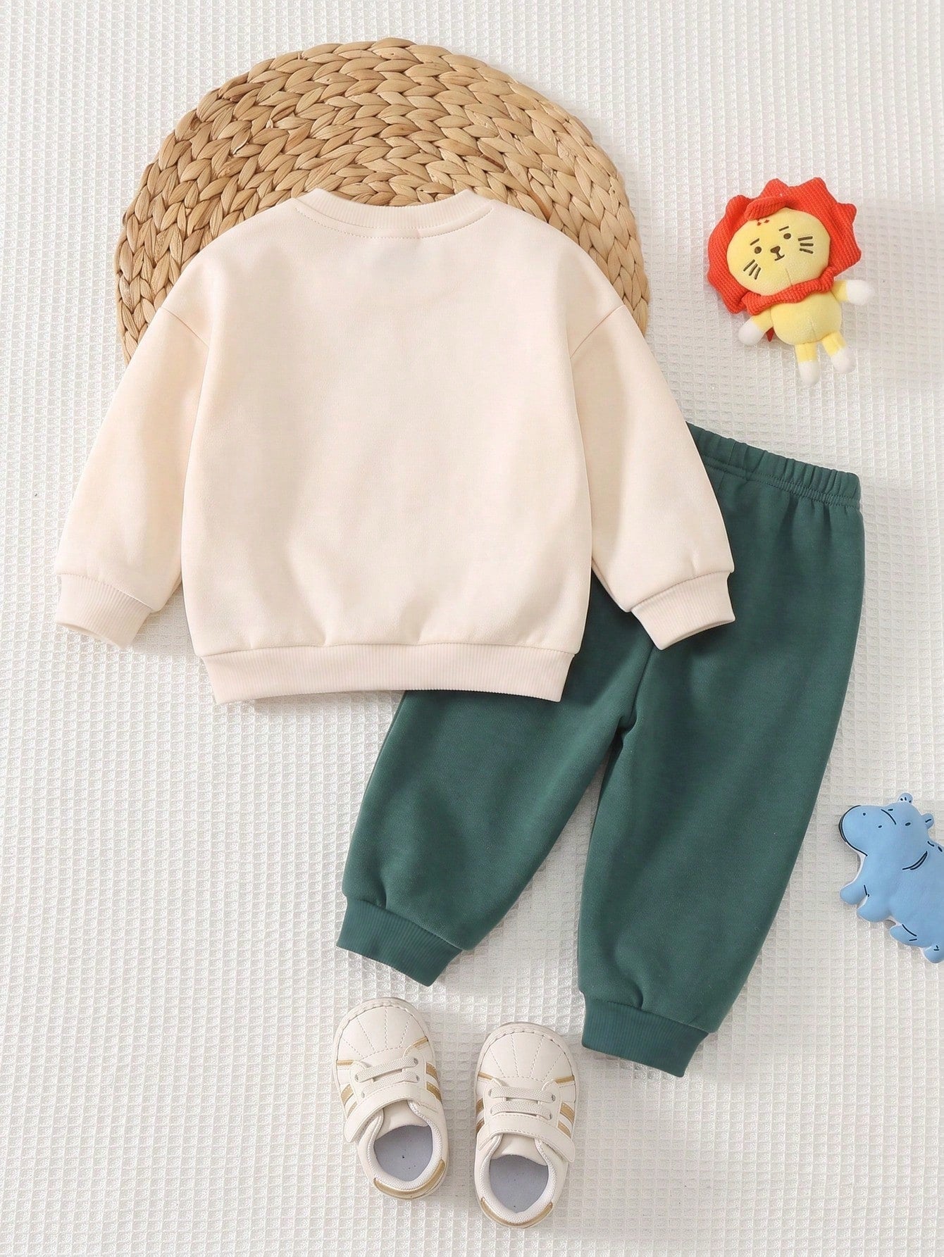 Infant Toddler Round Neck Casual Comfortable Set, Classic Vintage Striped Pattern Print, Retro Color Block Patchwork Pattern Print, Exquisite Small Logo Pattern Print, Suitable For Autumn/Winter