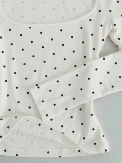 IslaSuriya Minimalist White Black Polka Dots Square Neck Slim-Fit Long-Sleeve T-Shirt,Cute Everyday Casual Top Fall Winter,Mother's Day Gift Sisters,Mom
