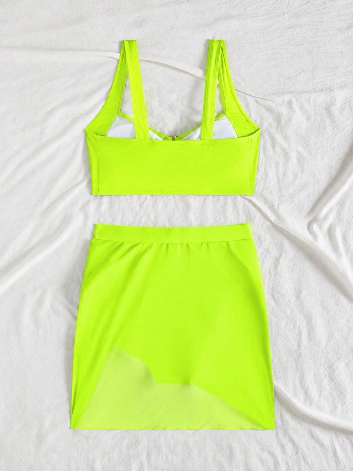 jeederkim New Summer Women's Bikini Top With Metal Decoration, Paired With Matching Transparent Mini Skirt, Perfect For Summer Beach Wear Vacation