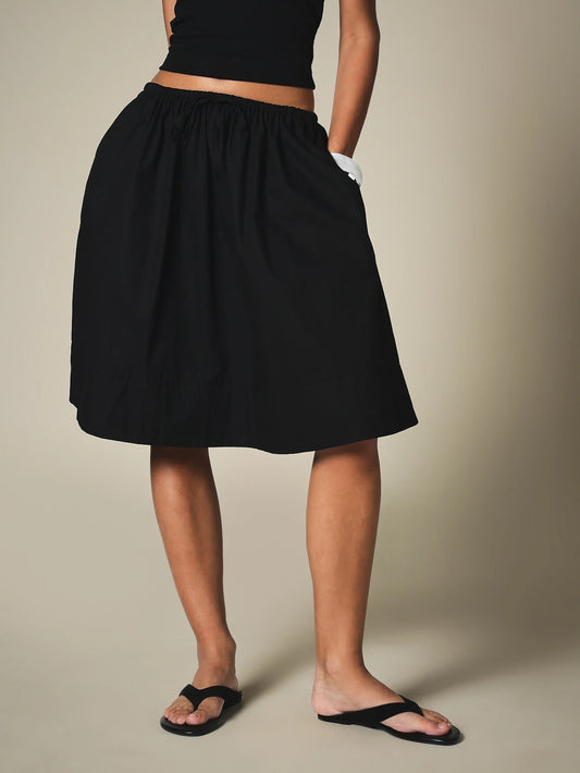 KSTM Ruched Elastic Waist Full Skirt With Side Pockets Below Knee Length Summer A-Line Midi Skirt