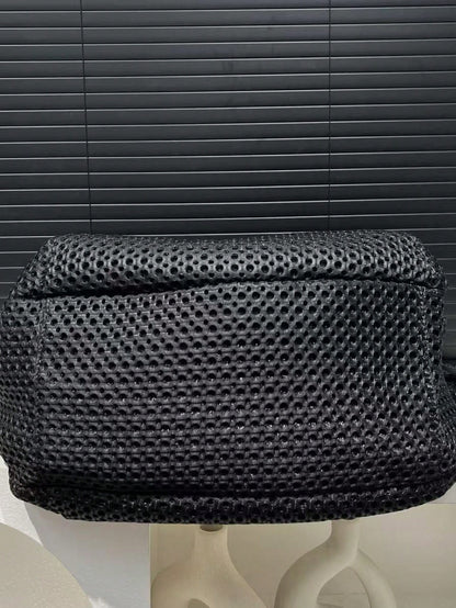 Ladies' Fashionable Nylon Messenger Bag, Large-Capacity Pure-Color Crossbody Bag, Fixed Shoulder Strap, Polyester Lining, Thickened Casual Handbag