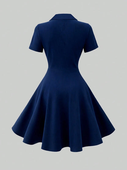 Lalippa Exquisite Embroidered Fashion Casual Women's Short Dress