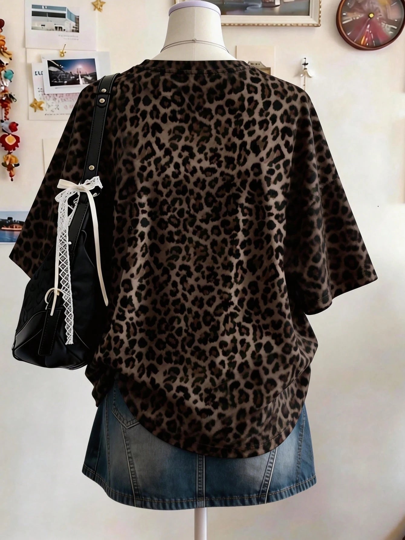 Lalippa Tiger Digital Print Fashion Minimalist Oversized Mid-Length Round Neck Drop Shoulder Women's T-Shirt Friend's Gift