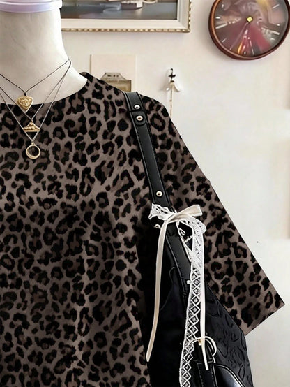 Lalippa Tiger Digital Print Fashion Minimalist Oversized Mid-Length Round Neck Drop Shoulder Women's T-Shirt Friend's Gift