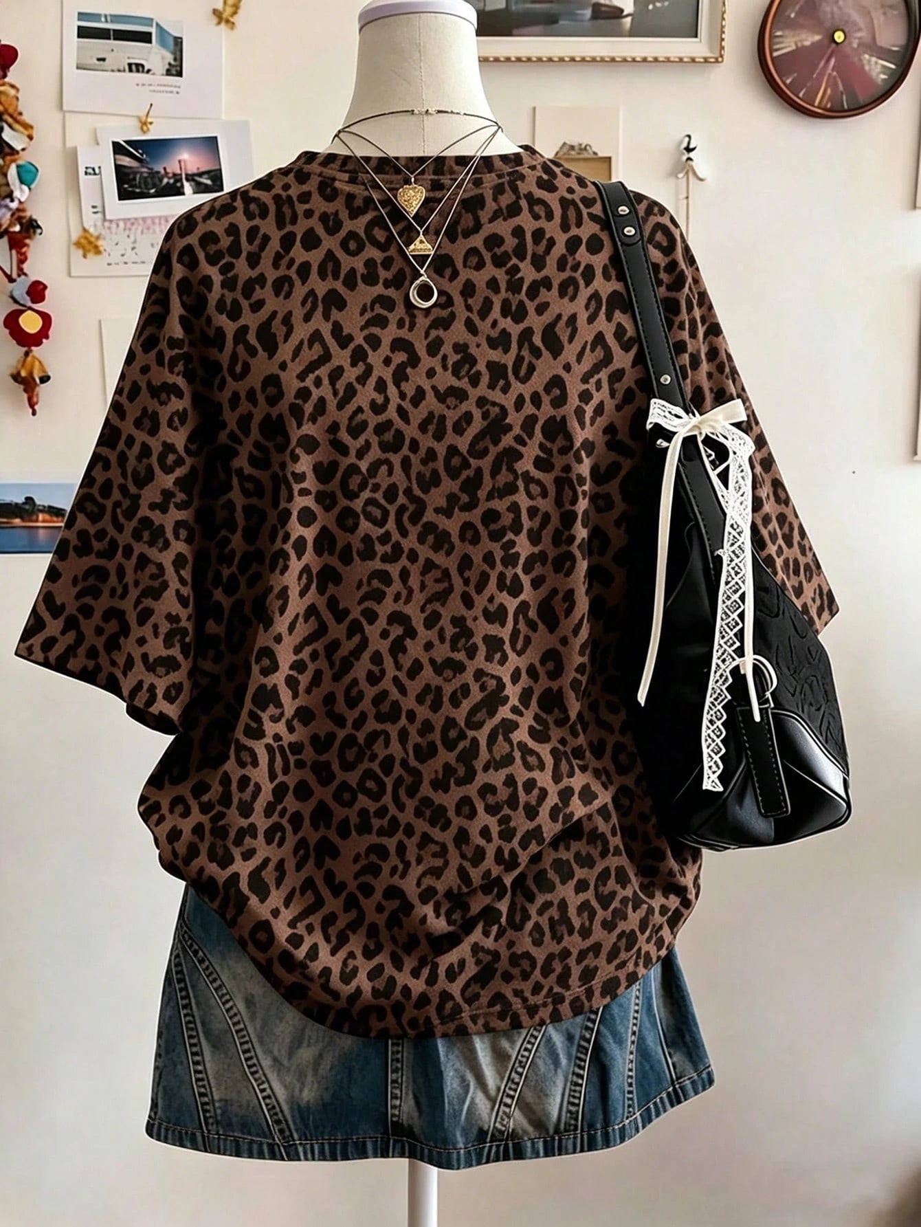 Lalippa Tiger Digital Print Fashion Minimalist Oversized Mid-Length Round Neck Drop Shoulder Women's T-Shirt Friend's Gift