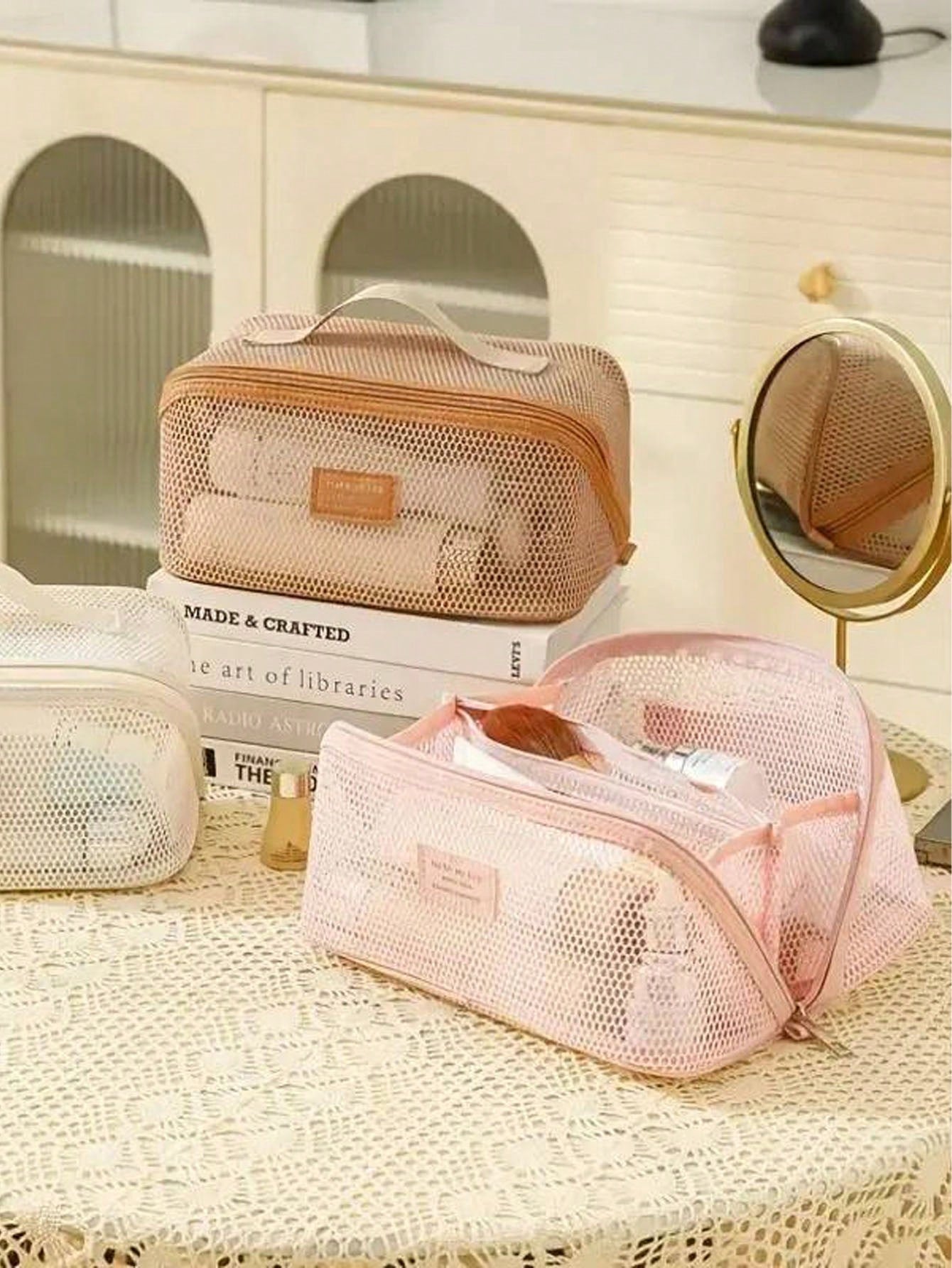 Large Capacity Nylon Mesh Cosmetic Bag, Breathable Multi-Layer Makeup Organizer Pouch, Lightweight Toiletry Bag, Fashion Travel Wash Bag With Compartments, Suitable For Toiletries And Makeup Tools, Fo