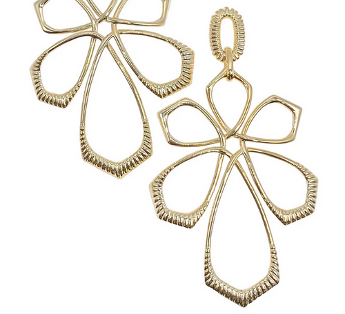 Layne Metal Statement Earring in Gold Metal