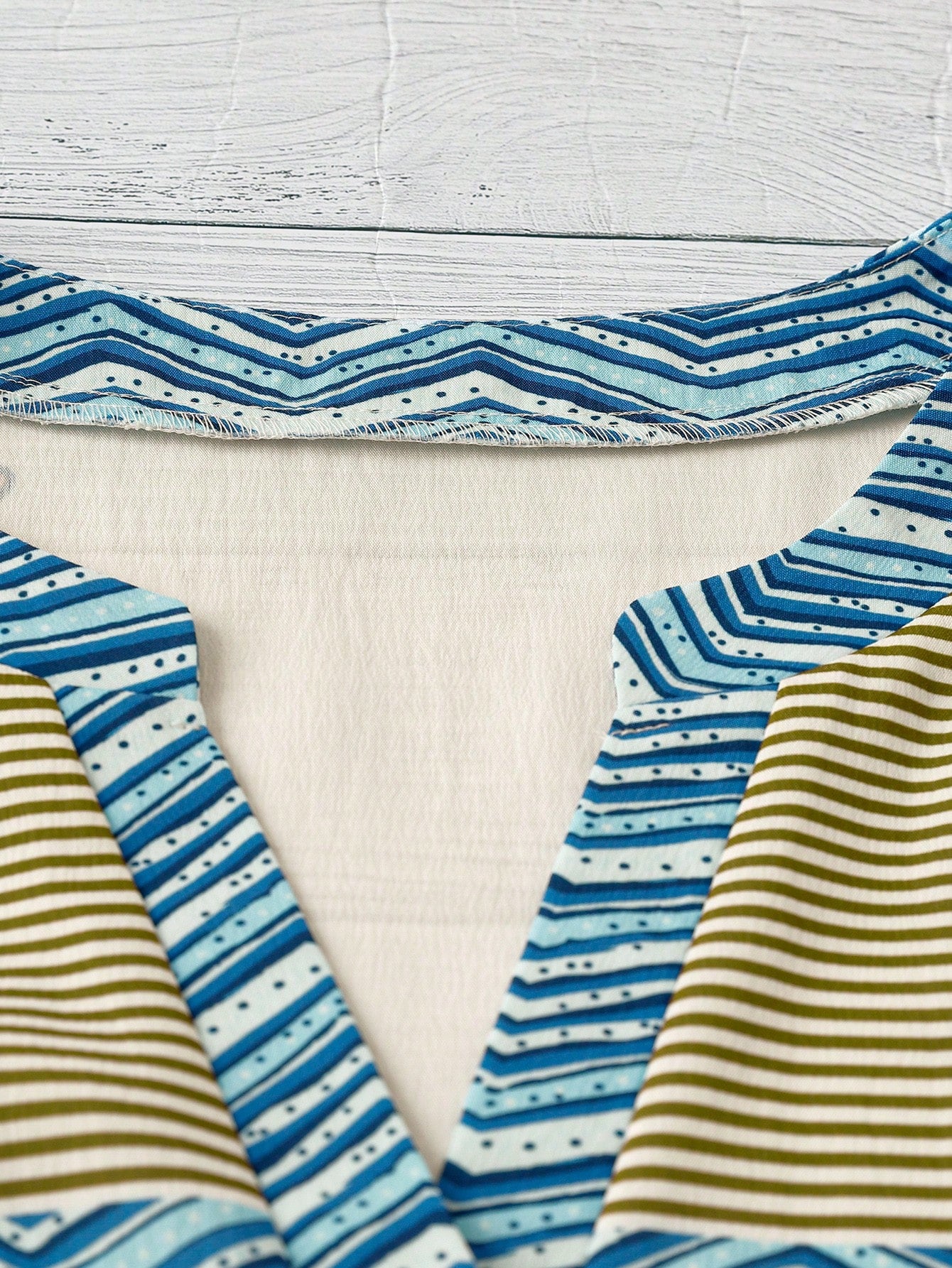 Linhara Plus Size Women's Beige Color-Block Printed Stripe V-Neck Short Sleeve Casual Top,Summer Boho Holiday Retro Stylish Blouse For Daily Outings