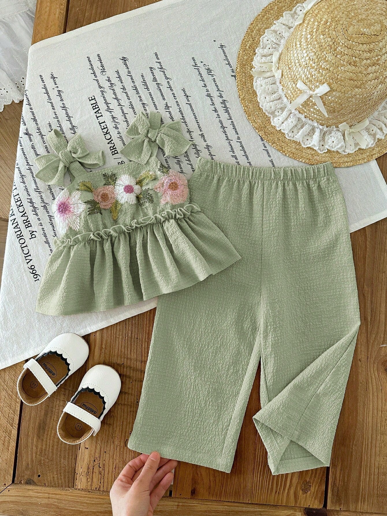 LMoss Kids 2pcs Baby Girl Woven Solid Color Embroidered Casual Camisole And Long Pants Set