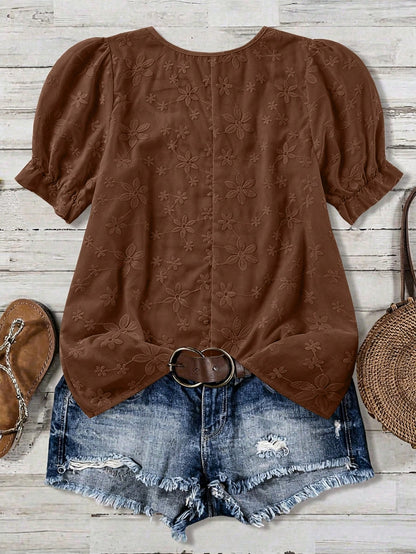 LUNE Plus Size Women Floral Embroidery Pattern Casual Versatile Daily Wear Shirt