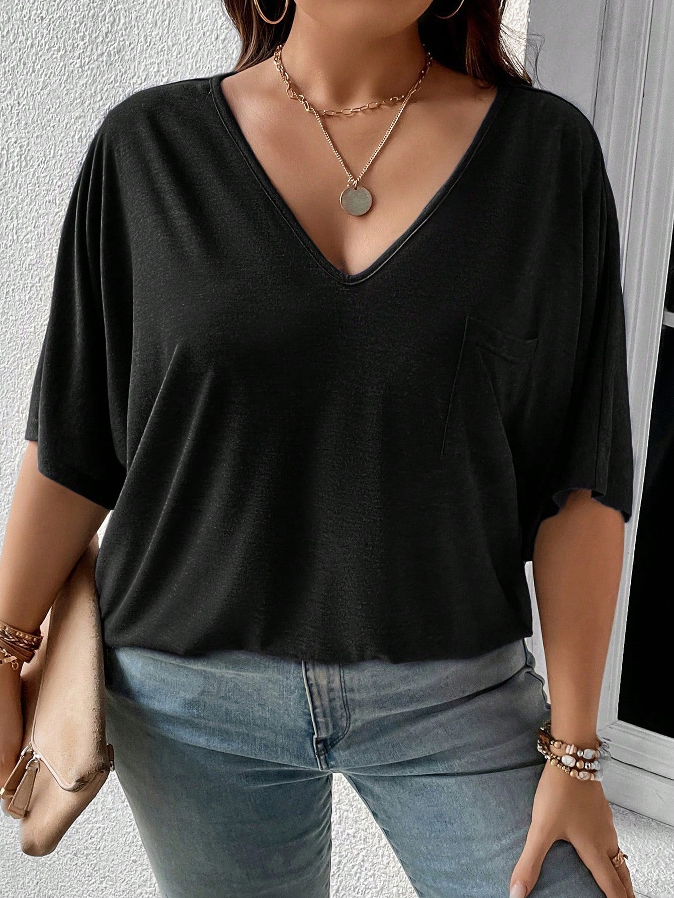 LUNE Plus Solid Batwing Sleeve Pocket Patched Tee