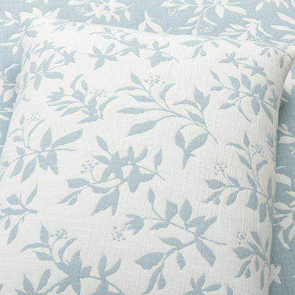 LUSH DECOR Floral Jacquard Reversible Soft Matelassé Quilt Blue 3Pc Set King/Cal King Halloween-Fall Decor-Room Decor