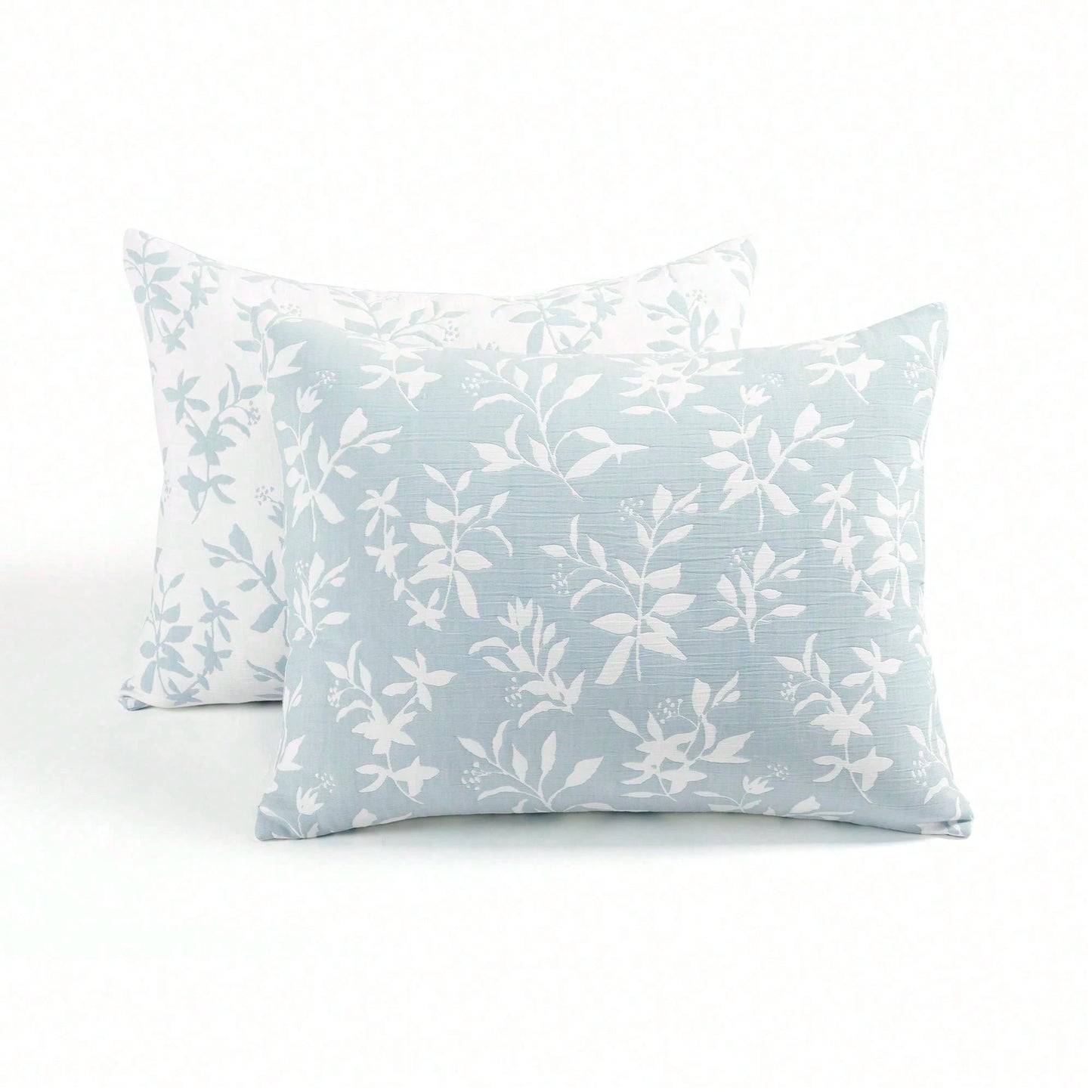 LUSH DECOR Floral Jacquard Reversible Soft Matelassé Quilt Blue 3Pc Set King/Cal King Halloween-Fall Decor-Room Decor