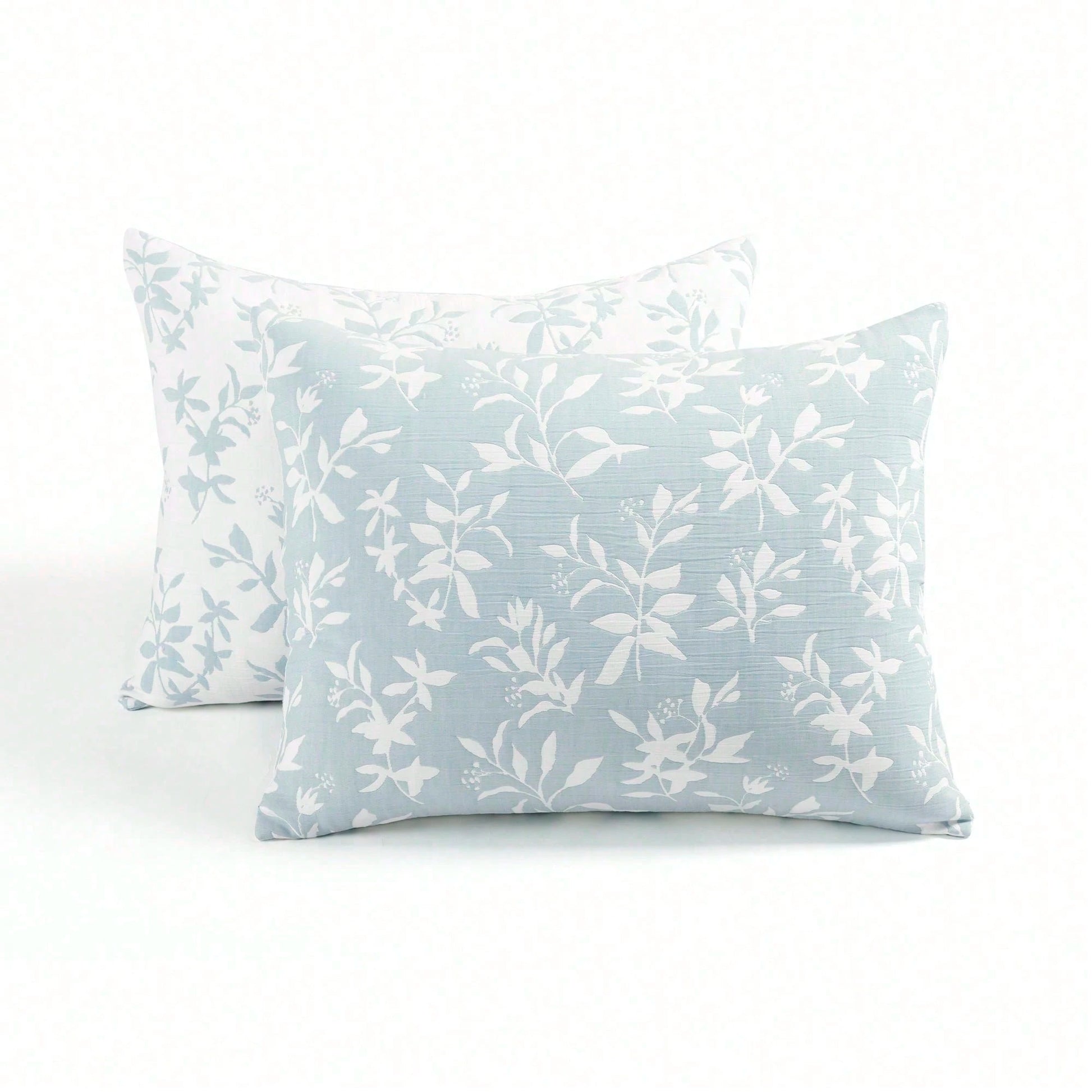 LUSH DECOR Floral Jacquard Reversible Soft Matelassé Quilt Blue 3Pc Set King/Cal King Halloween-Fall Decor-Room Decor
