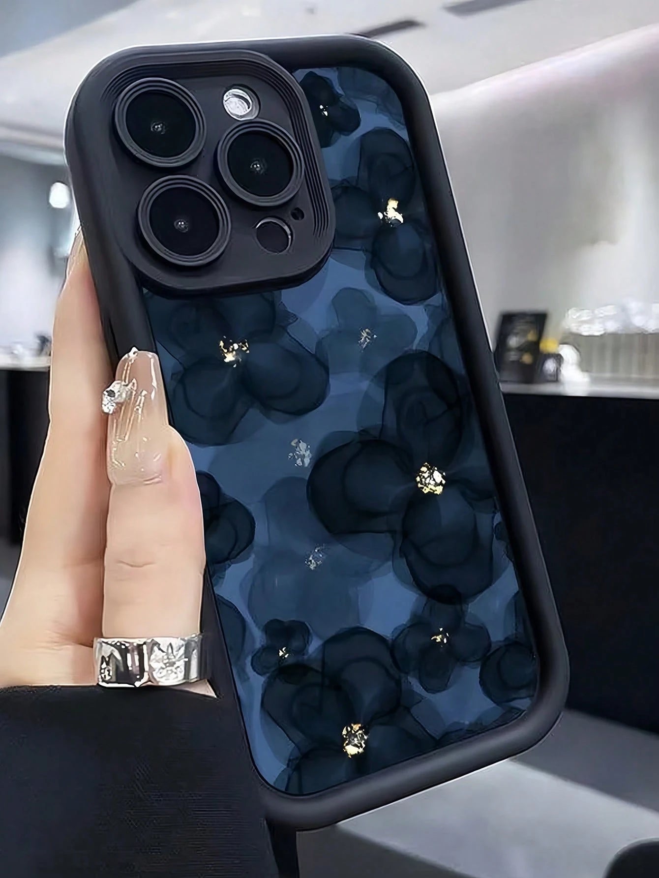 Luxury Blue Flower Elements Gold Foil Accents Fashion Phone Case 1pc Navy Blue Floral Creative Pattern Matte Finish Premium Case Compatible With Iphone 16/15/14/13/12/11/XS/XR/X/7/8 Plus/Pro Max Water